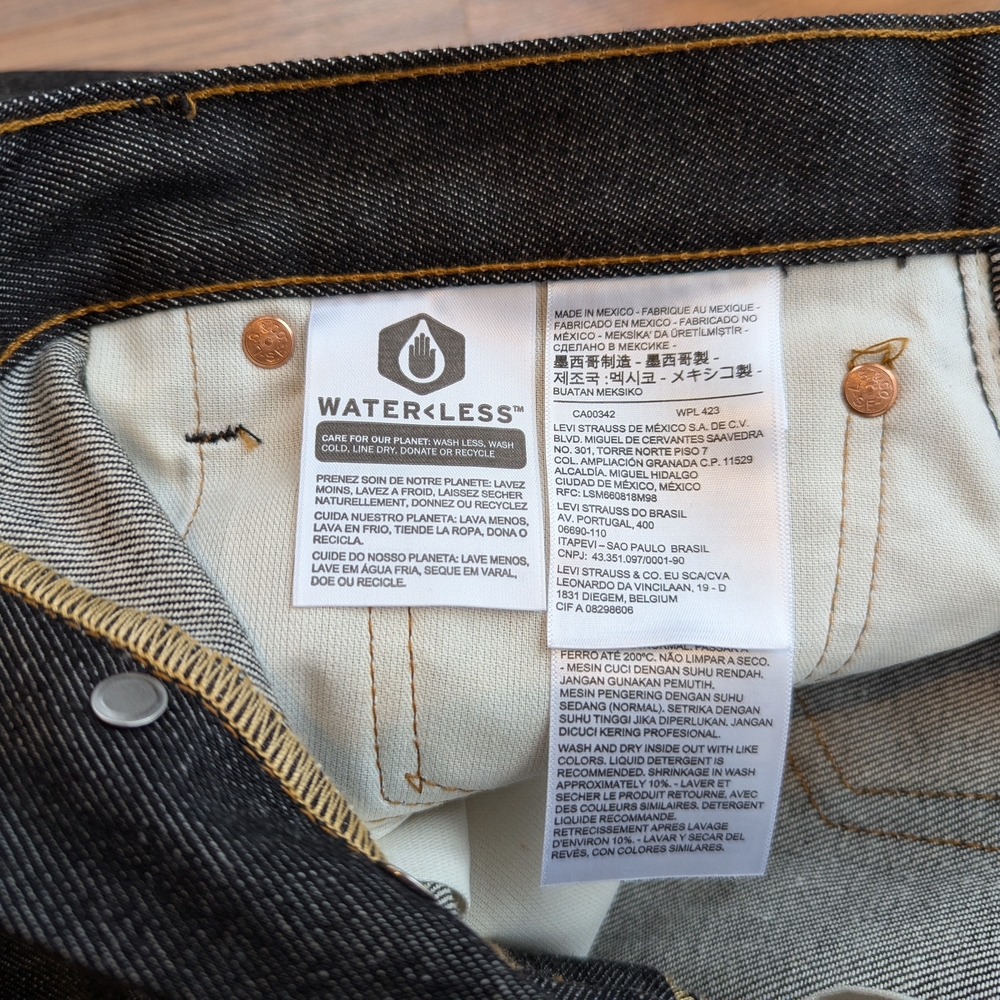 Levi's Men's Black Jeans - Picture 13 of 16